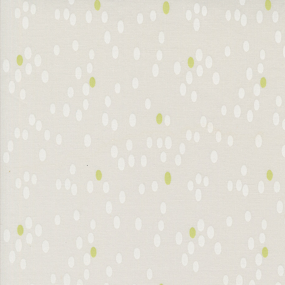 Moda Fabrics - Olive You Dots Fog 1/2m