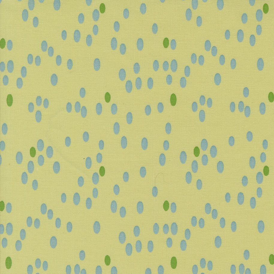 Moda Fabrics - Olive You Dots Light Lime 1/2m