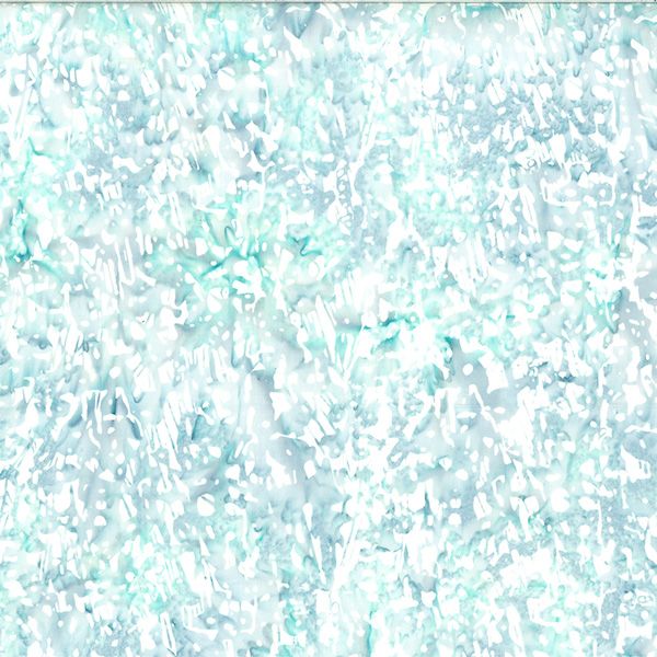 Cool and Collected Batiks Iceberg 1/2m