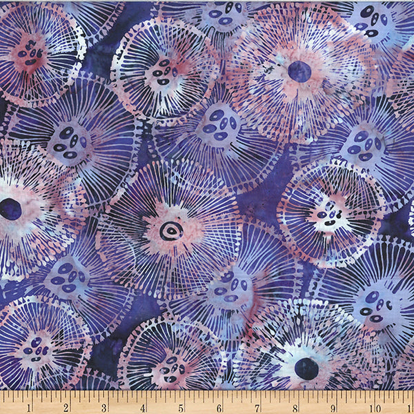 Hoffman Jelly Fish Batiks Amethyst 1/2m