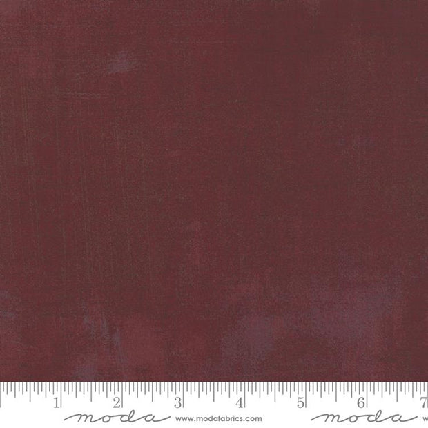 11108 297 Grunge Burgundy Extra Wide Quilt Backing (108in) 1/2m