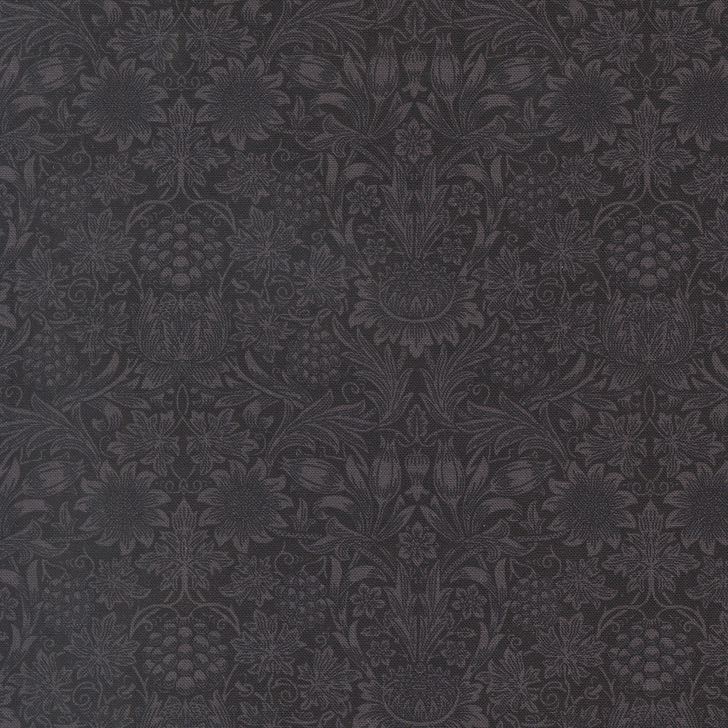 13386 15 Morris Muse Ebony by Barbara Brackman 1/2m