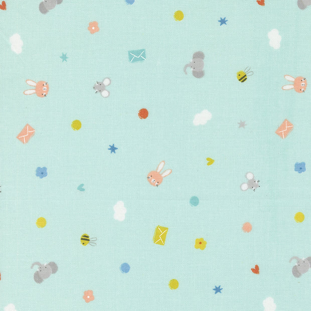 Moda Fabrics - Delivered With Love 1/2m