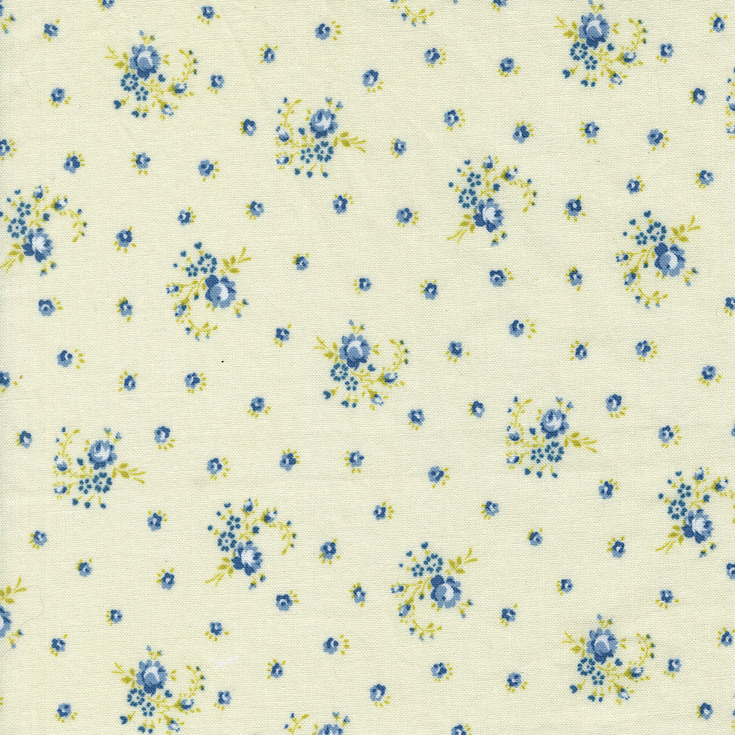 Moda Fabrics - Hollyhocks Roses Jasmine Sky Little Roses 1/2m
