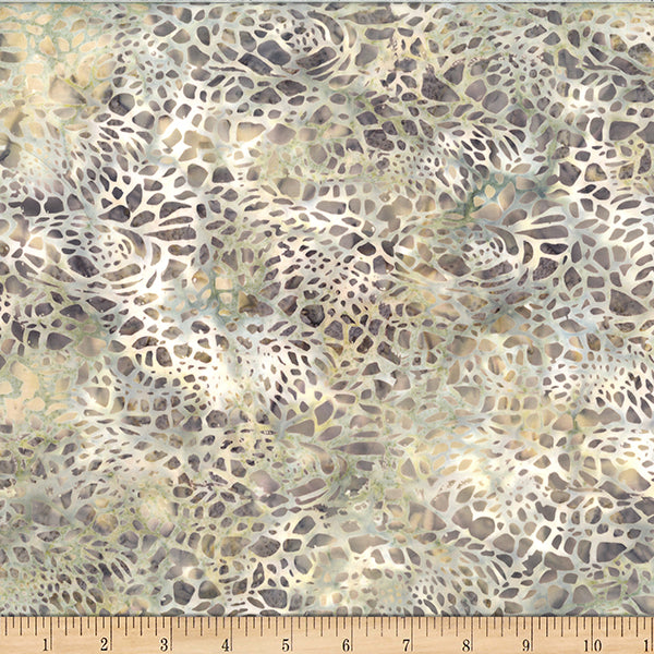 Hoffman Jelly Fish Batiks Pebble 1/2m