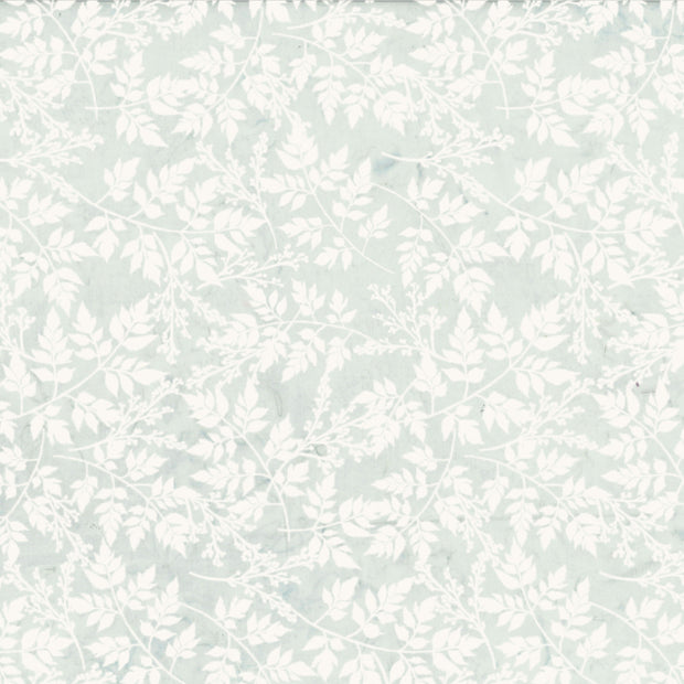 Hoffman Sweet Shoppe Batiks Iceberg 1/2m