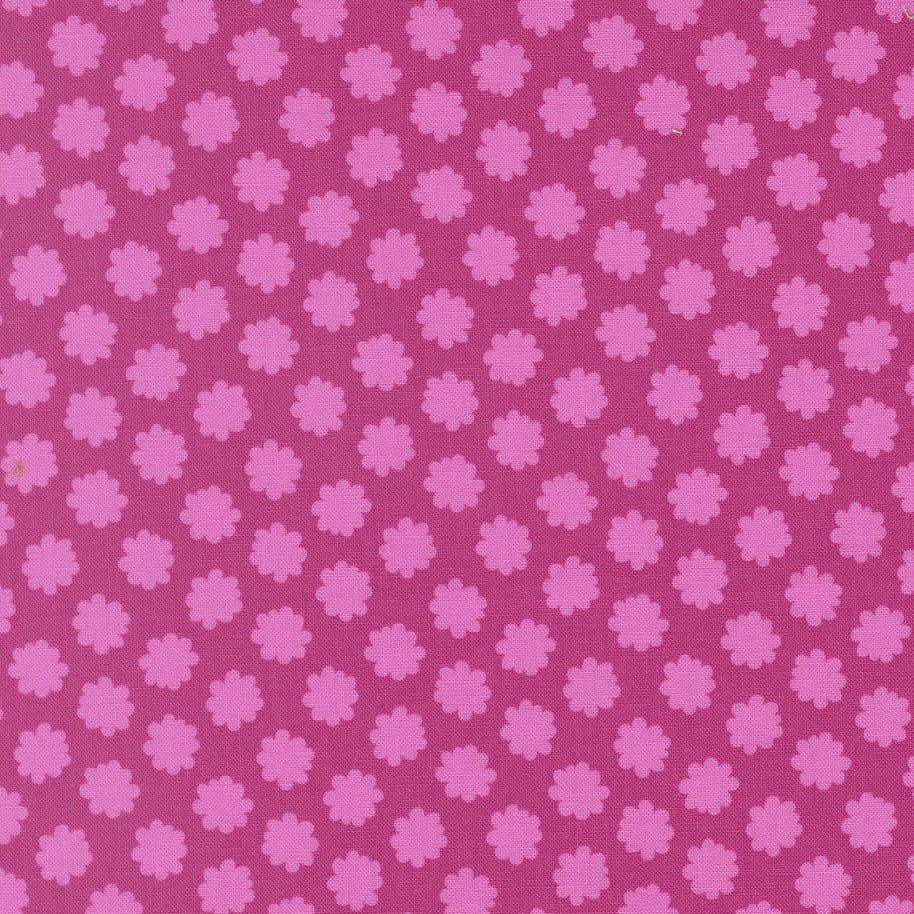51276 20 Puffball Passion Fruit Scenery by Elizabeth Hartman 1/2m