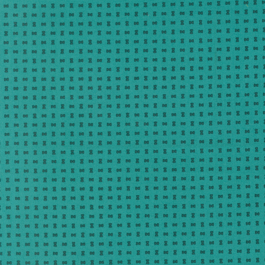 51277 16 Spools Turquoise Scenery by Elizabeth Hartman 1/2m
