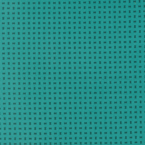 51277 16 Spools Turquoise Scenery by Elizabeth Hartman 1/2m