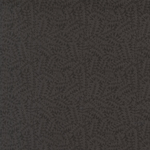 Morris Manor Leaf Vine Ebony