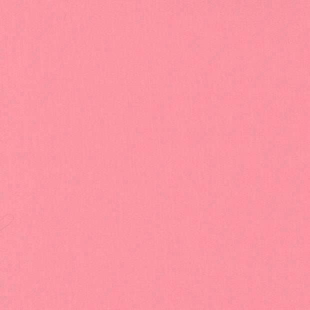 9900-120 Bettys Pink, Bella Solids 1/2m