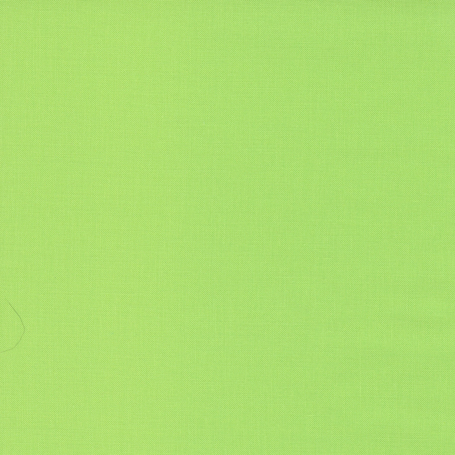 9900-163 Amelia Green Bella Solids 1/2m