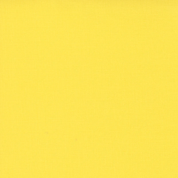 9900-250 Daffodil Bella Solids 1/2m