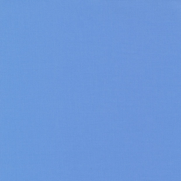 9900-025 30's Blue Bella Solids 1/2m
