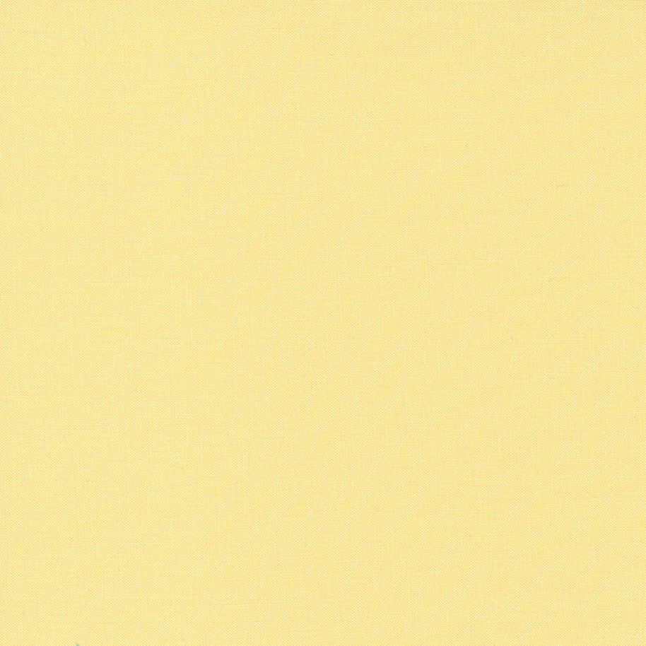 9900-031 Baby Yellow Bella Solids 1/2m