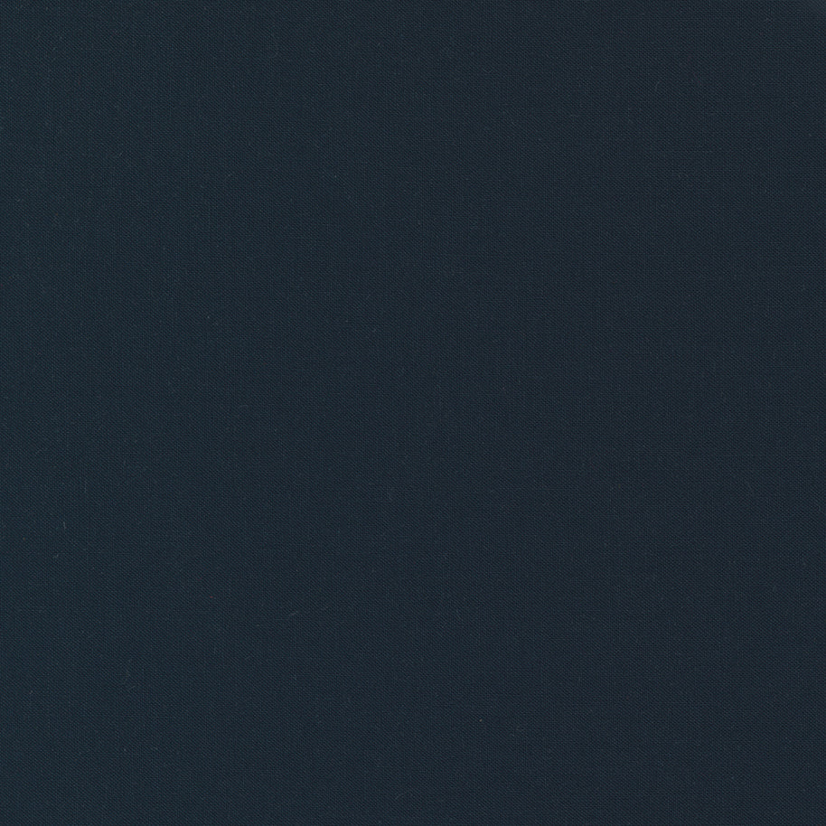 9900-044 Peacoat Bella Solids 1/2m