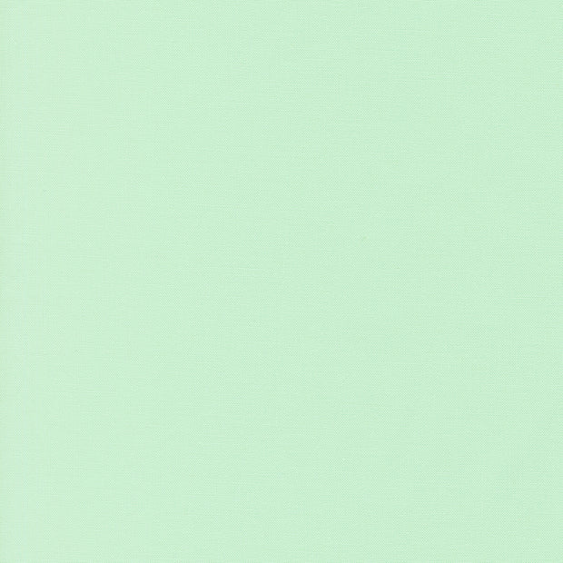 9900-470 Cool Mint, Bella Solids 1/2m