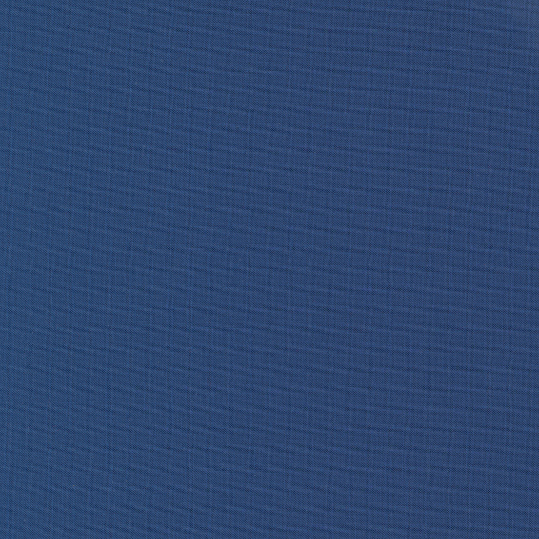 9900-048 Admiral Blue, Bella Solids 1/2m