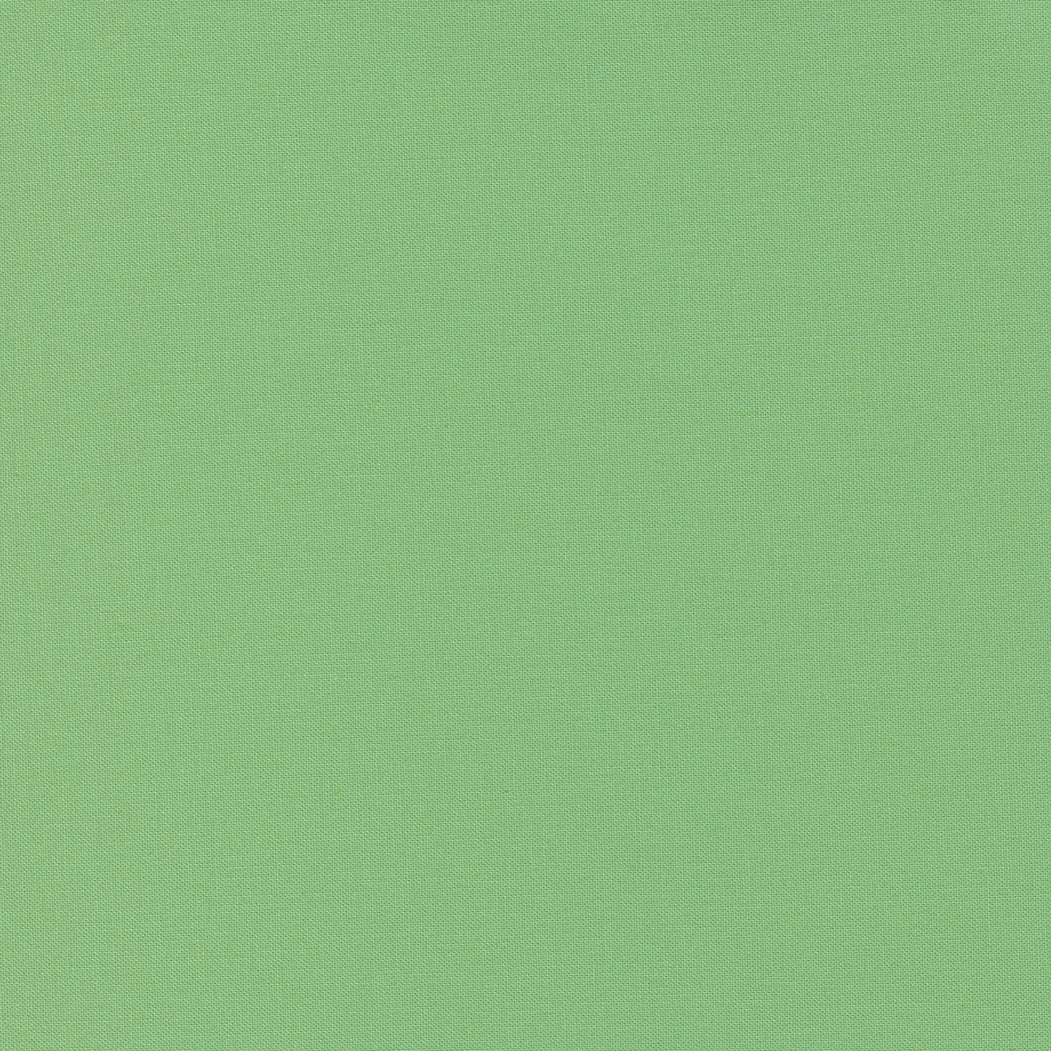 9900-074 Green Apple, Bella Solids 1/2m