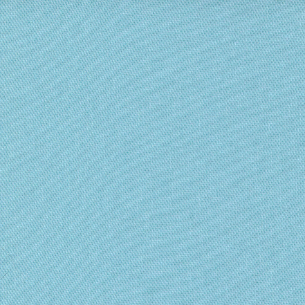 9900-084 Blue Raspberry Bella Solids 1/2m