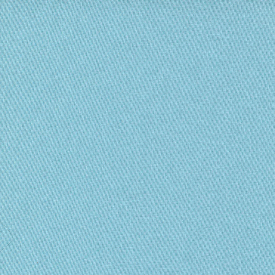 9900-084 Blue Raspberry Bella Solids 1/2m