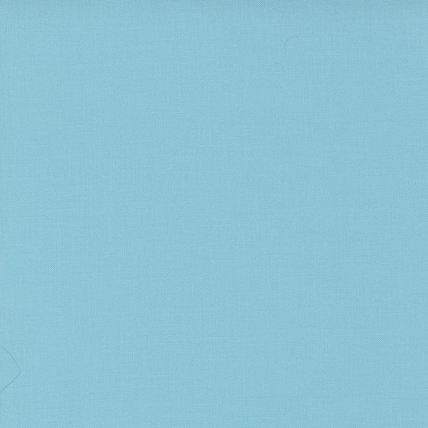 9900-084 Blue Raspberry Bella Solids 1/2m
