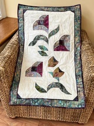 6 Sessions, commencing Tues. 18 Aug - Modern Flower Wall Hanging (Liz Daniels)