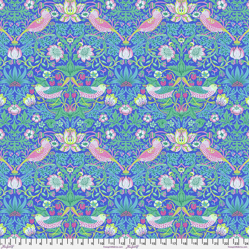 Free Spirit - Kaffe Fassett x Morris & Co - Strawberry Thief  Blue