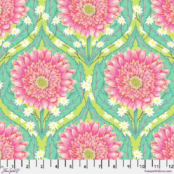 Free Spirit - Untamed Moonbeam Daisy and Confused