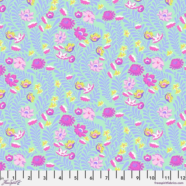 Free Spirit - Untamed Cosmic Flowerfield 1/2m