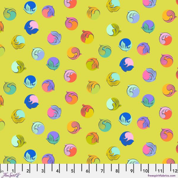 Pre-Order Now PWTP286.Apple Gumdrop, Legendary by Tula Pink 1/2m