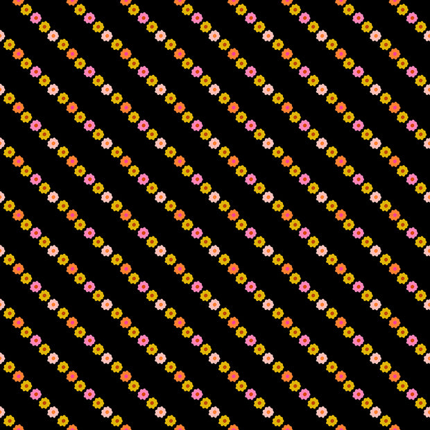 Ooh Lucky Lucky Garland Black